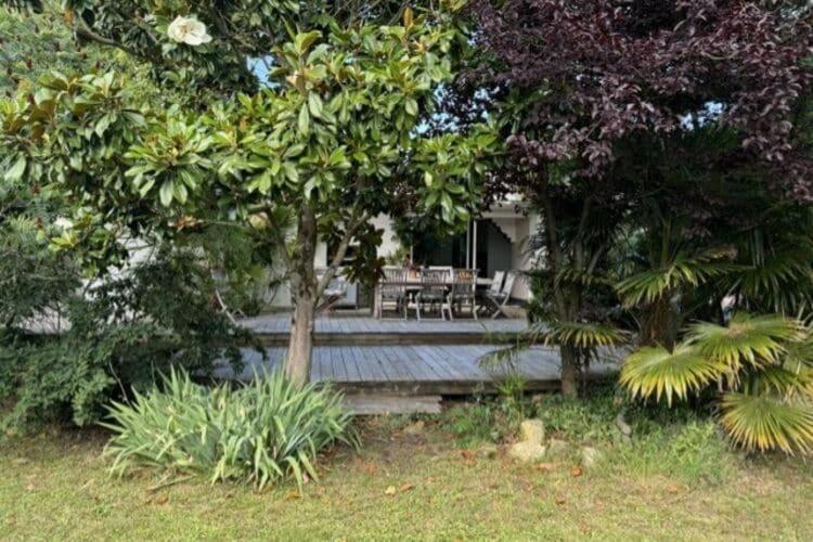 Holiday Home With Indoor Pool, Le Porge Buitenkant foto