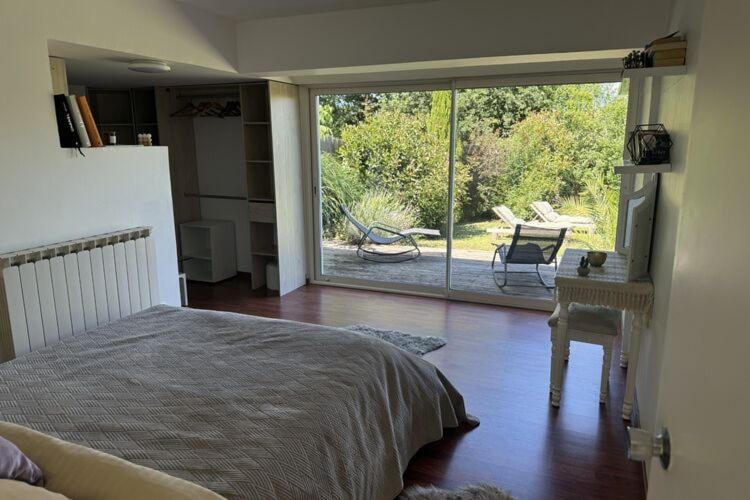 Holiday Home With Indoor Pool, Le Porge Buitenkant foto